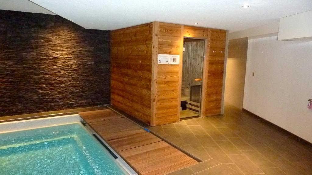 Hotel Mont.Lac شامبيه المظهر الخارجي الصورة