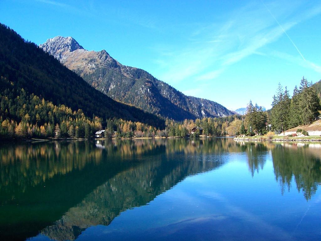 Hotel Mont.Lac شامبيه المظهر الخارجي الصورة