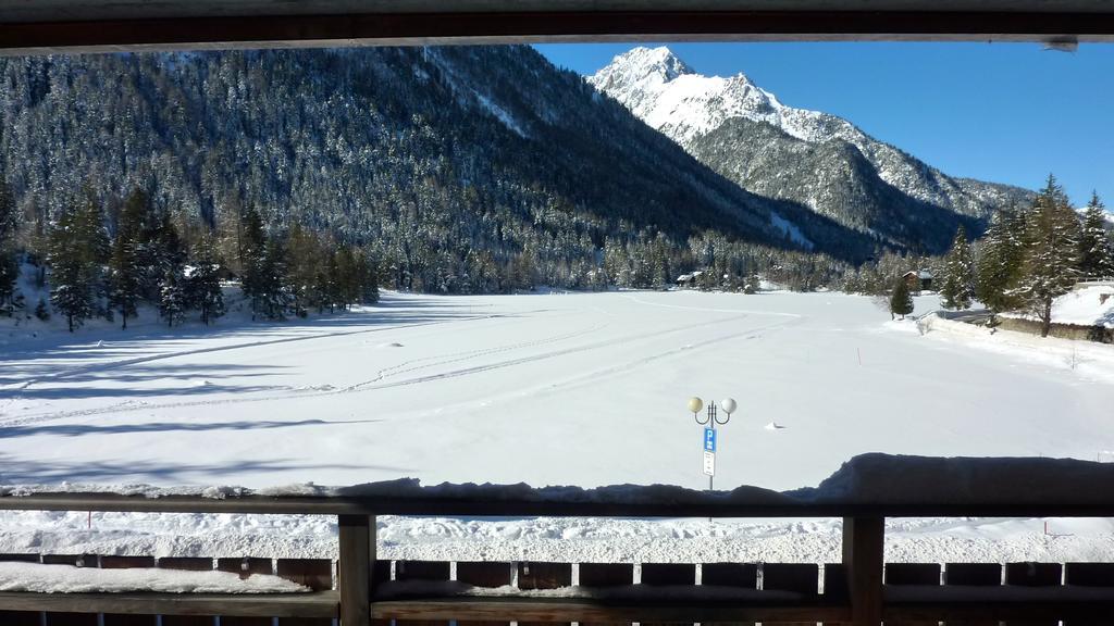 Hotel Mont.Lac شامبيه المظهر الخارجي الصورة